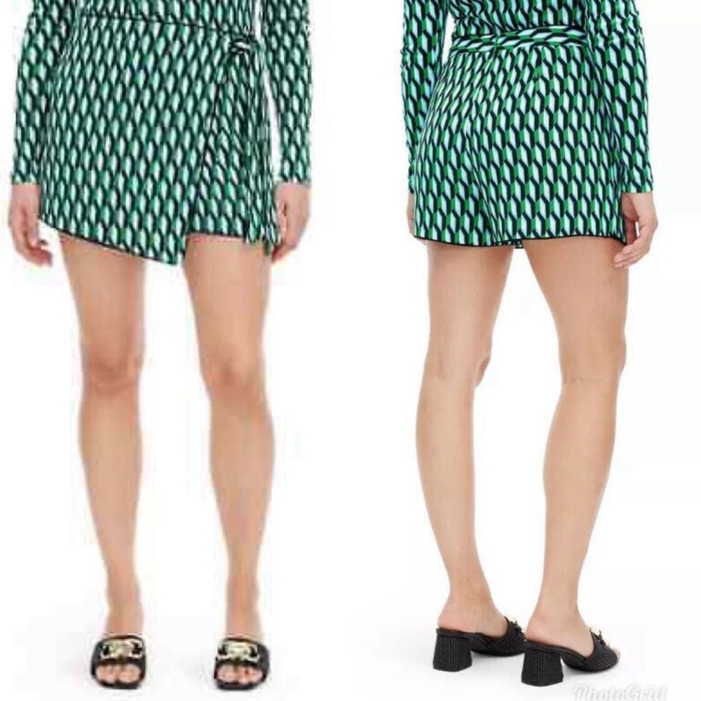 Diane Von Furstenberg DVF x Target Side Wrap Arrow Geo Green Mini Skort 1X